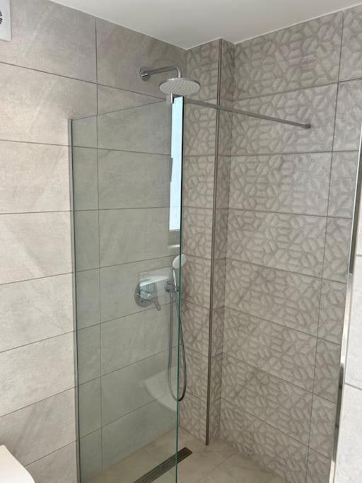 Penthouse Med Privat Saltvannsbasseng Pa Esentepe Beach Κερύνεια Εξωτερικό φωτογραφία