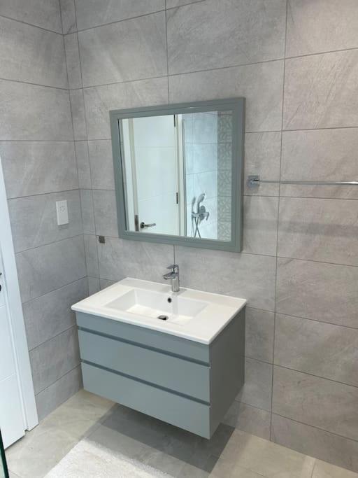 Penthouse Med Privat Saltvannsbasseng Pa Esentepe Beach Κερύνεια Εξωτερικό φωτογραφία