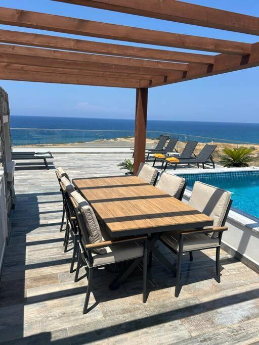 Penthouse Med Privat Saltvannsbasseng Pa Esentepe Beach Κερύνεια Εξωτερικό φωτογραφία